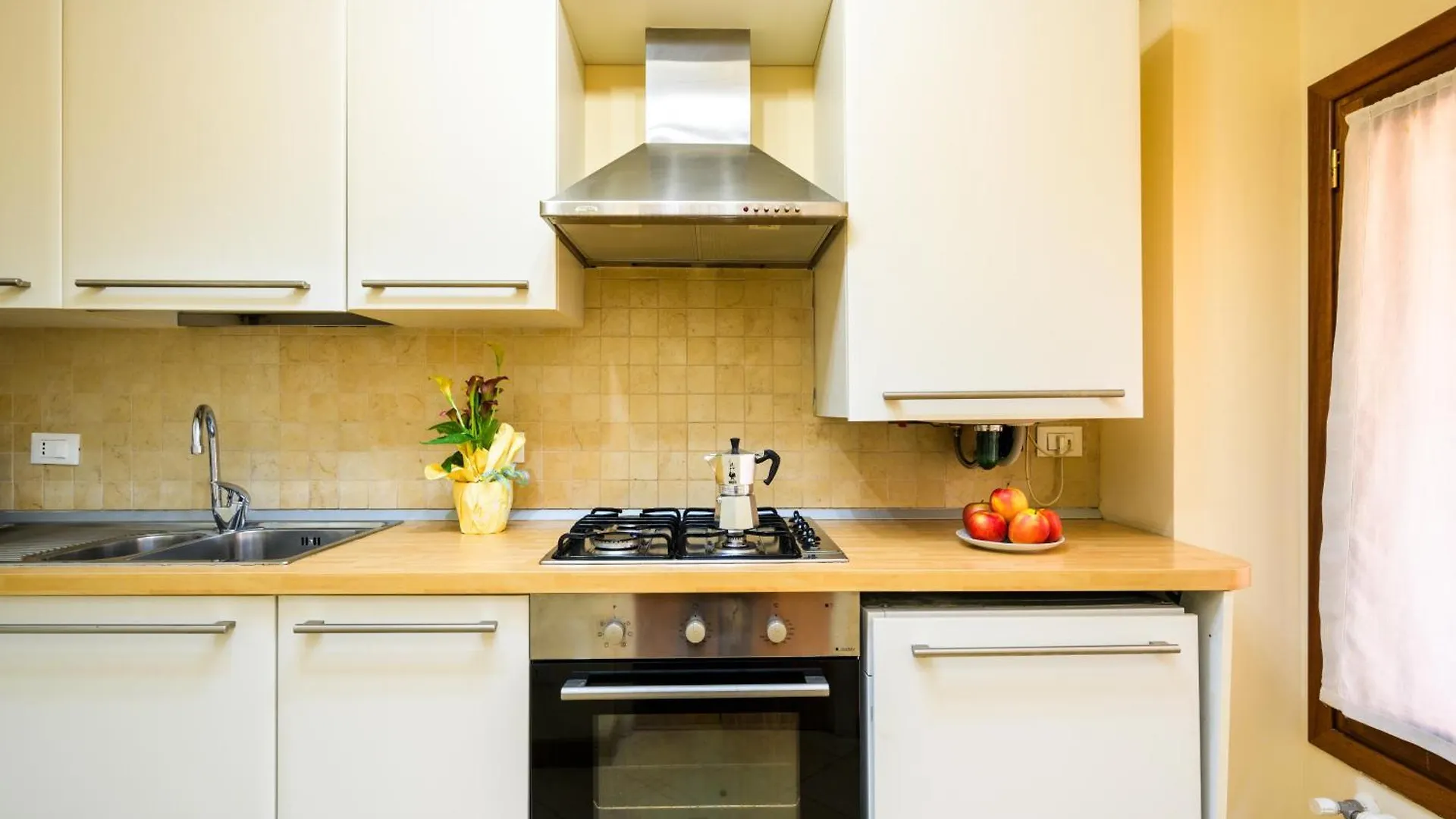 Ca' Frezzeria Apartment Venice