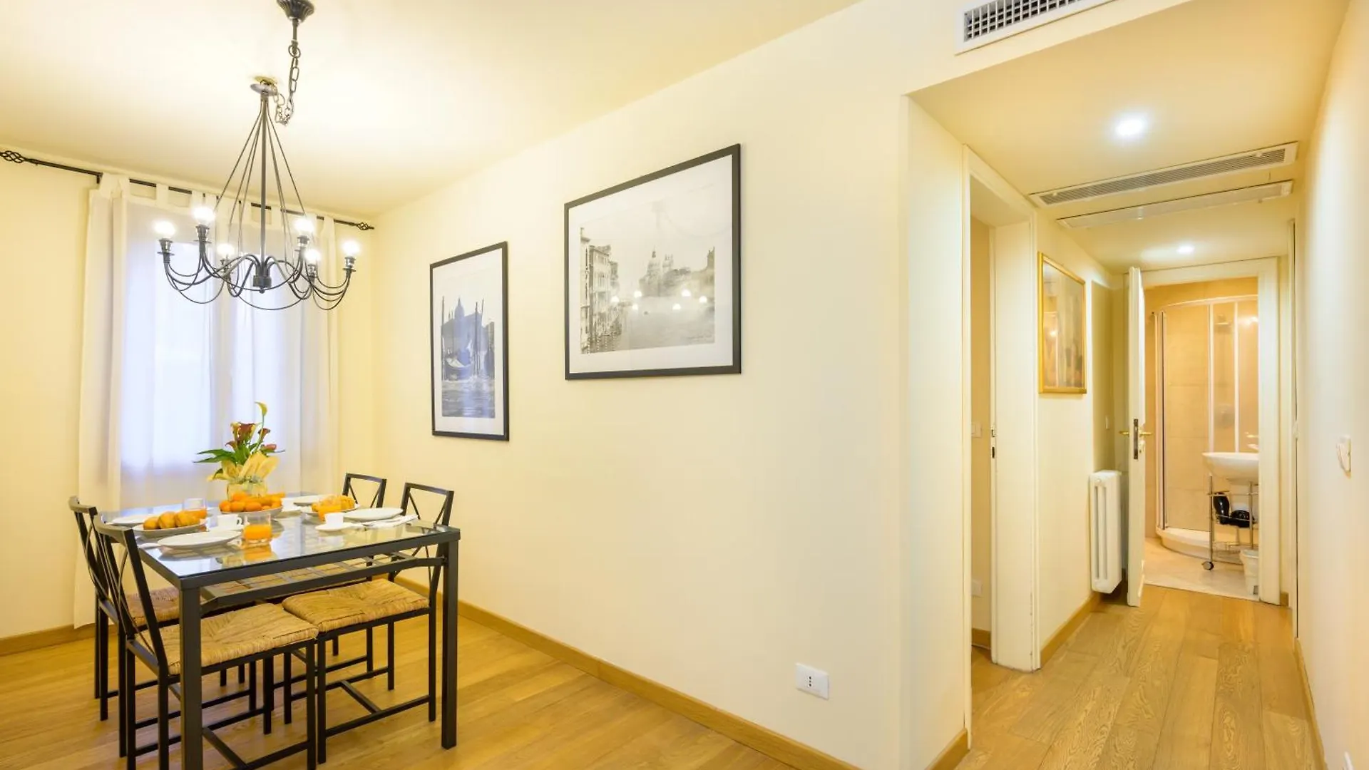 Ca' Frezzeria Apartment Venice