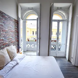 A I R Amore , Naples Italy